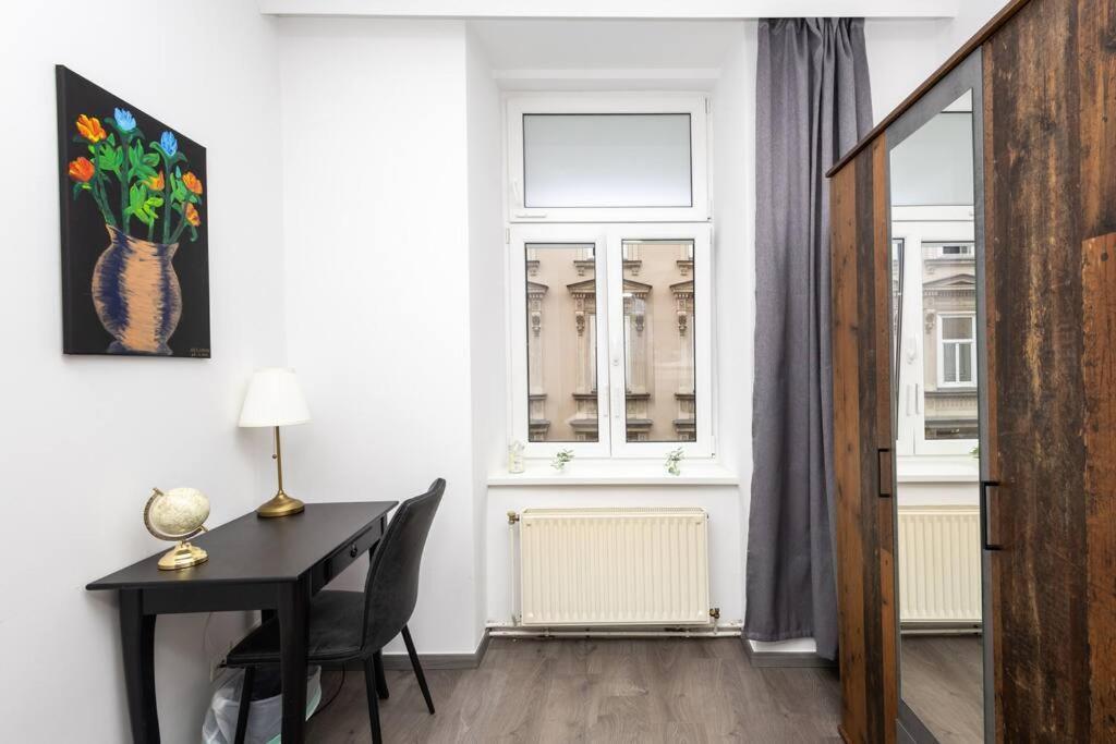 Enjoy Apartments, Quiet Street, Apartment With Two Bedrooms Sleeps 6 Ac Vienne Extérieur photo